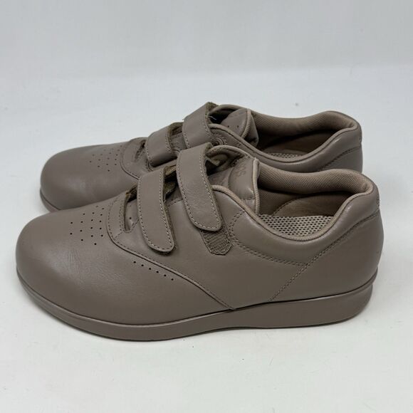 SAS Me Too Shoes Womens 7.5 WW Extra Wide Brown Leather Hook Loop Straps Comfort - Picture 4 of 16